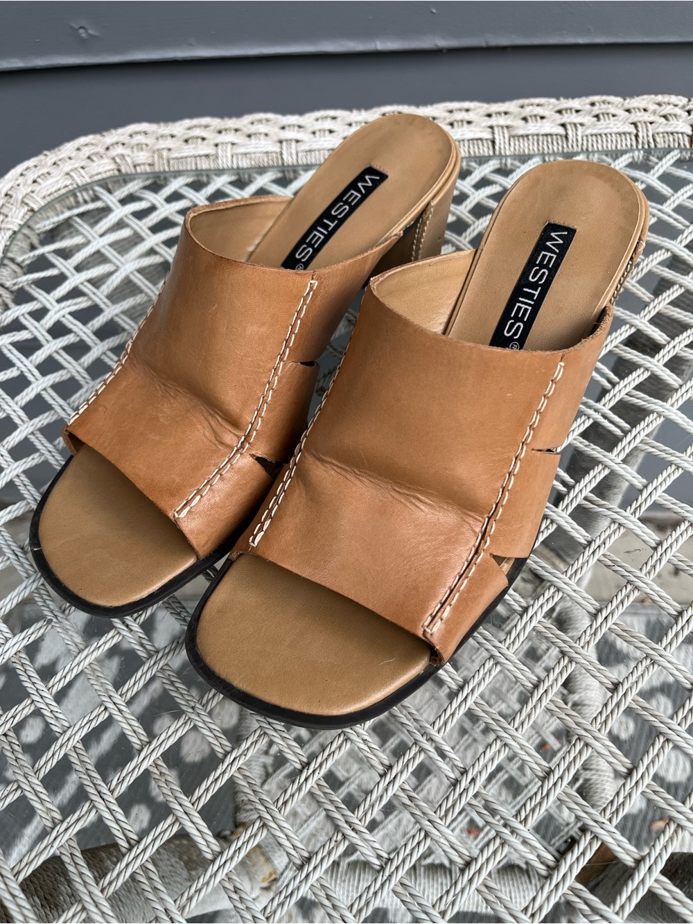 Westies Amplifier Slide Healed Tan Leather Sandals Open Toe Bold Stitch Sz 7